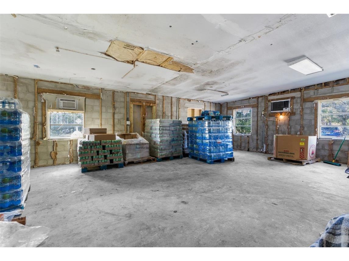 7009 Hudson Avenue Hudson FL 34667 W7873026 image16