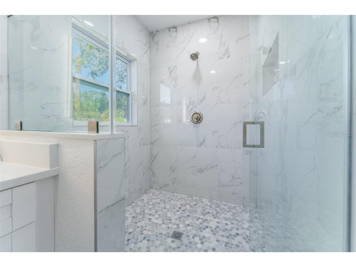 701 17th Avenue S Saint Petersburg FL 33701 TB8311750 image17