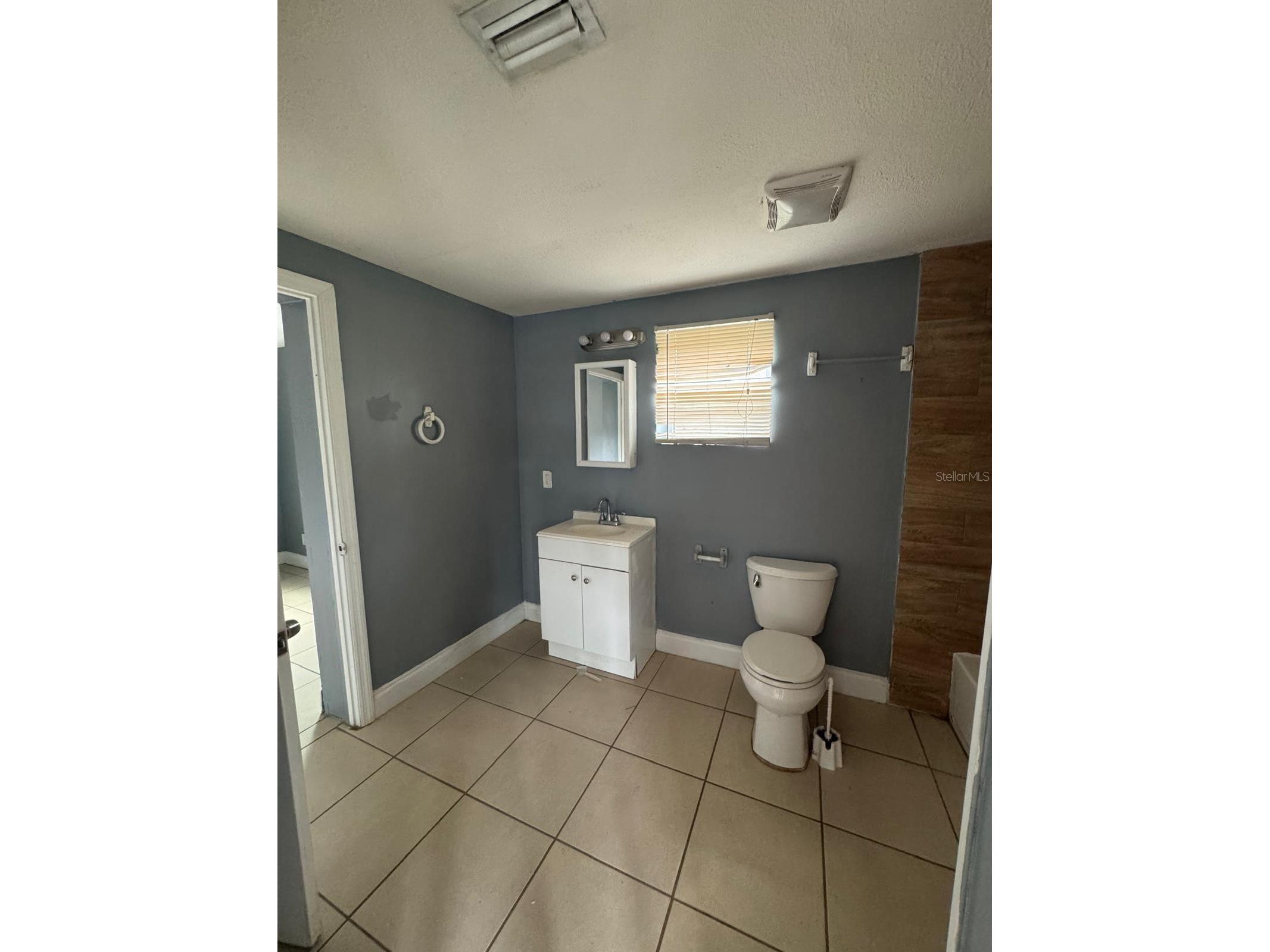 701 23rd Street Orlando FL 32805 O6401435 image32