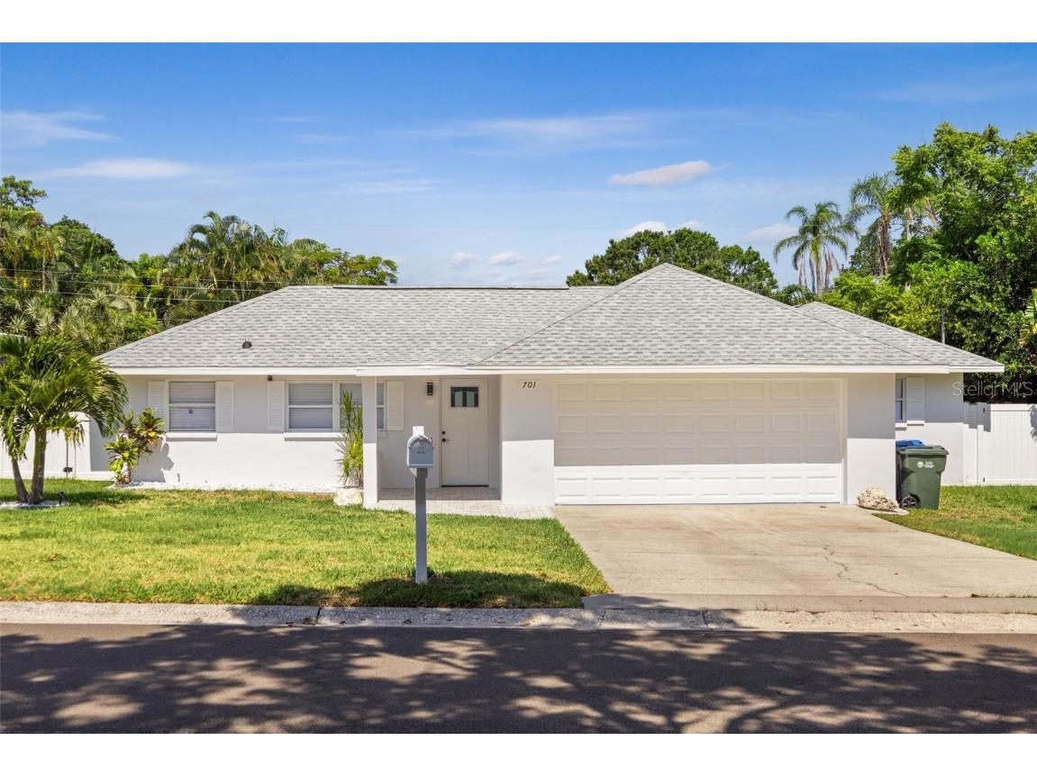 701 25th Street SW Largo FL 33770 TB8335151 image1