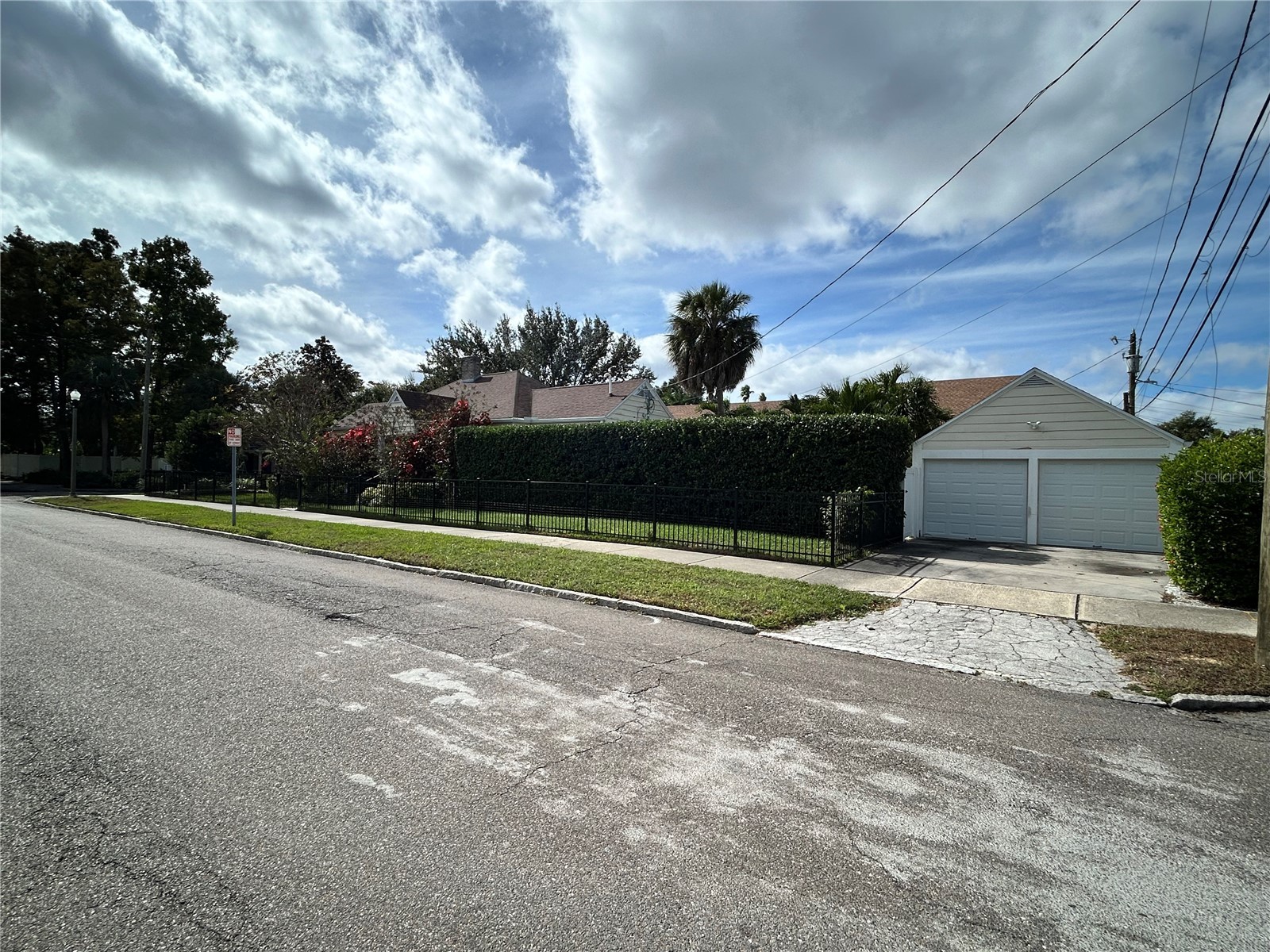 701 29th Avenue N Saint Petersburg FL 33704 TB8526177 image2