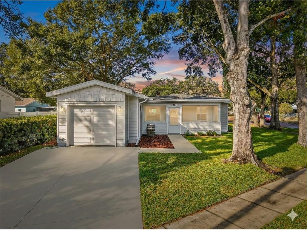 701 2nd Street SE Largo FL 33771 TB8450983 image1