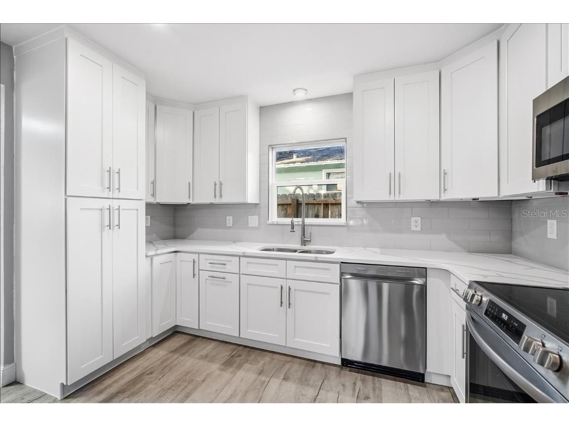 701 2nd Street SE Largo FL 33771 TB8450983 image8