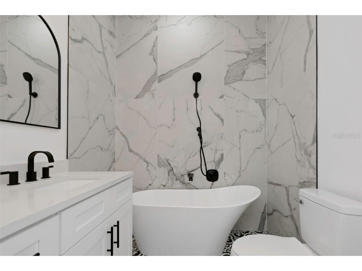 701 42nd Avenue S Saint Petersburg FL 33705 TB8446011 image19