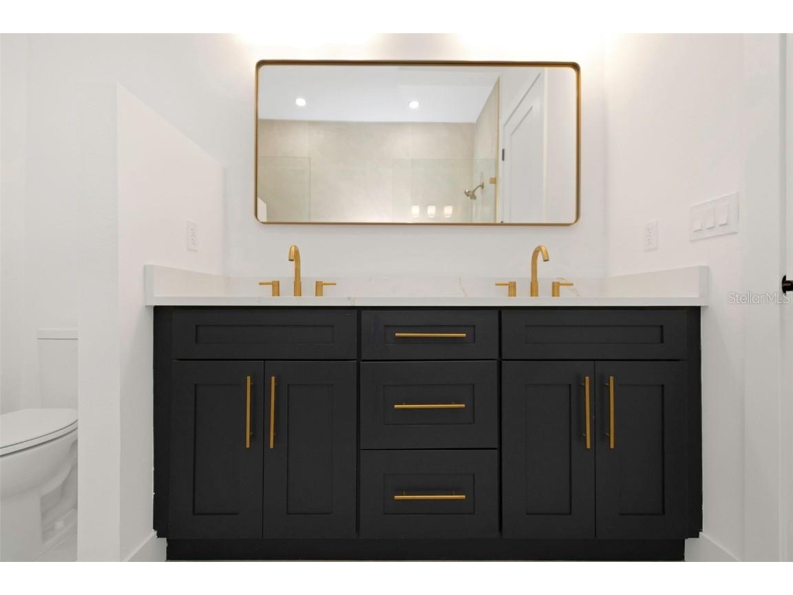 701 42nd Avenue S Saint Petersburg FL 33705 TB8446011 image25