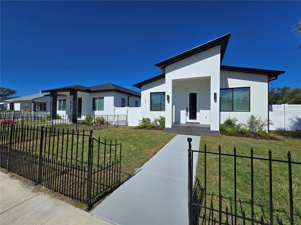 701 42nd Avenue S Saint Petersburg FL 33705 TB8446011 image36