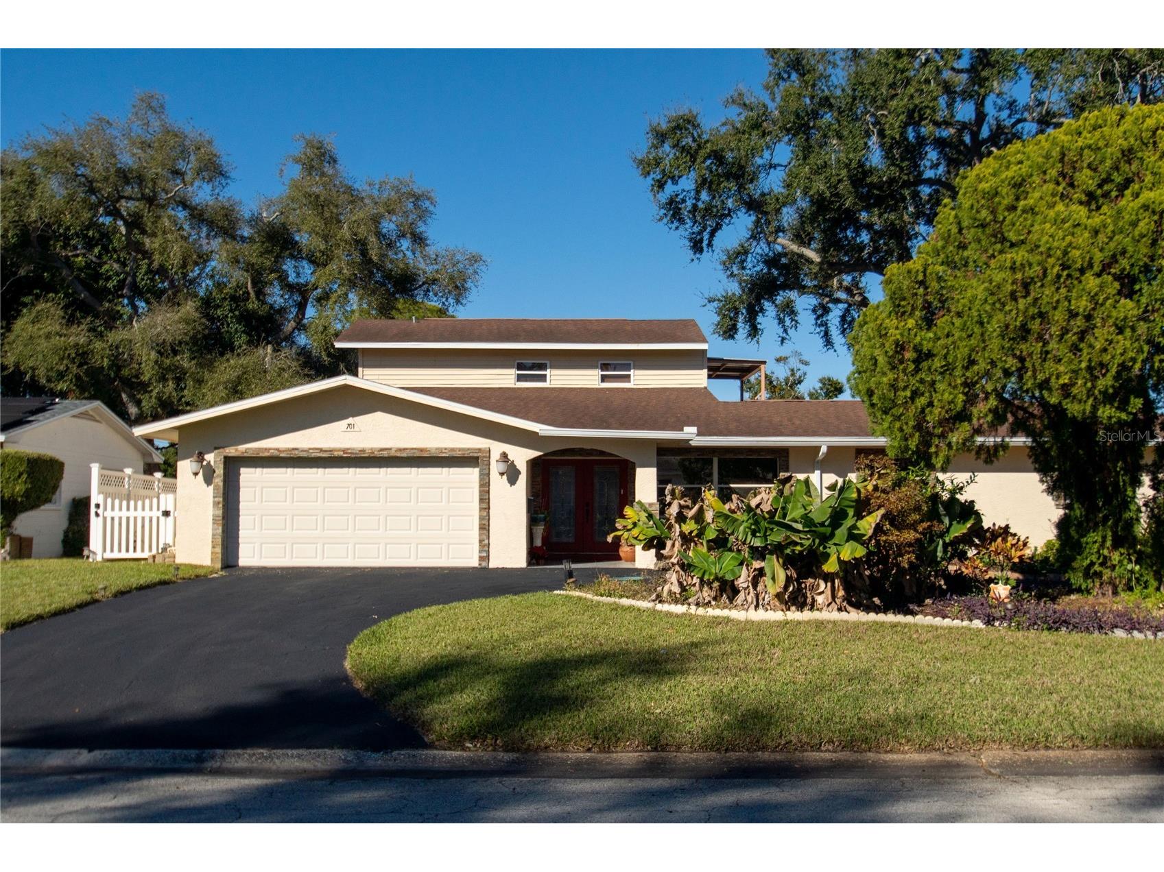 701 58th Avenue S Saint Petersburg FL 33705 TB8471199 image1