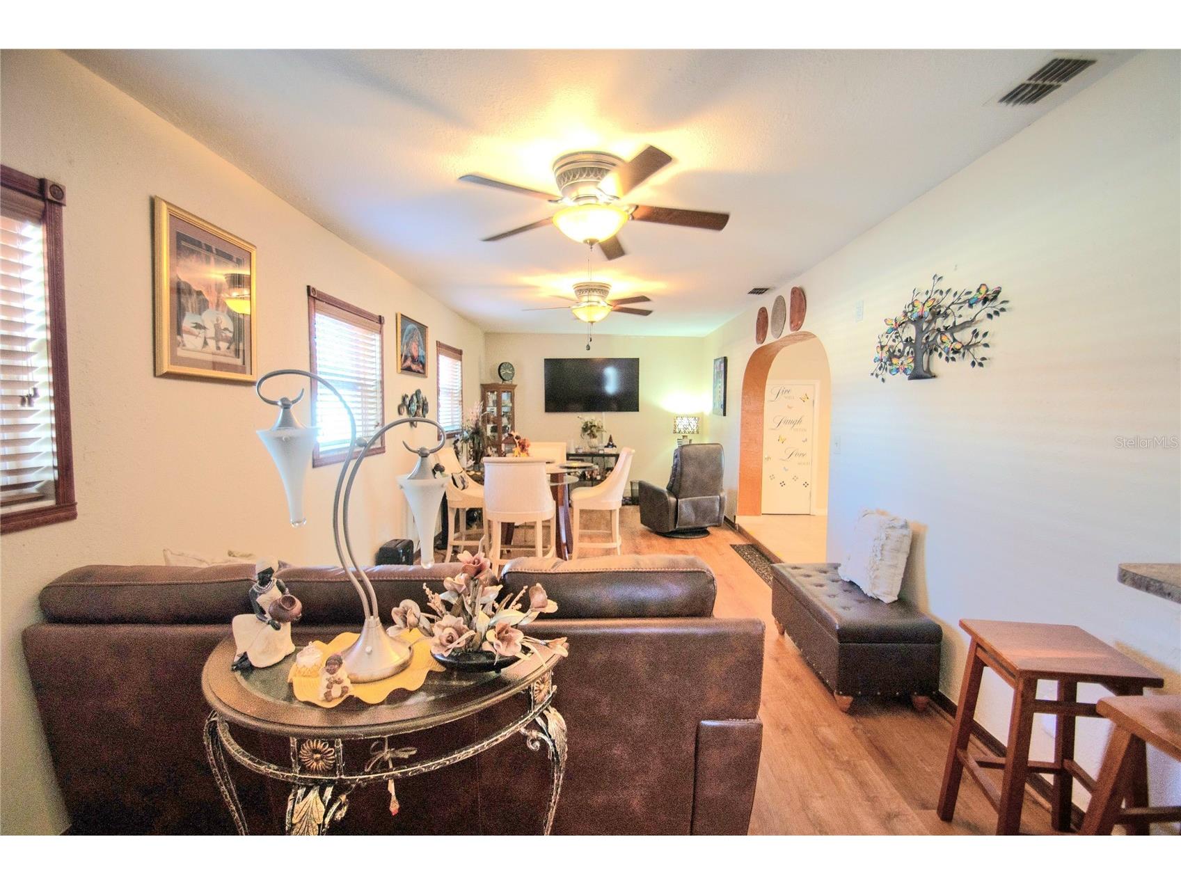 701 58th Avenue S Saint Petersburg FL 33705 TB8471199 image33