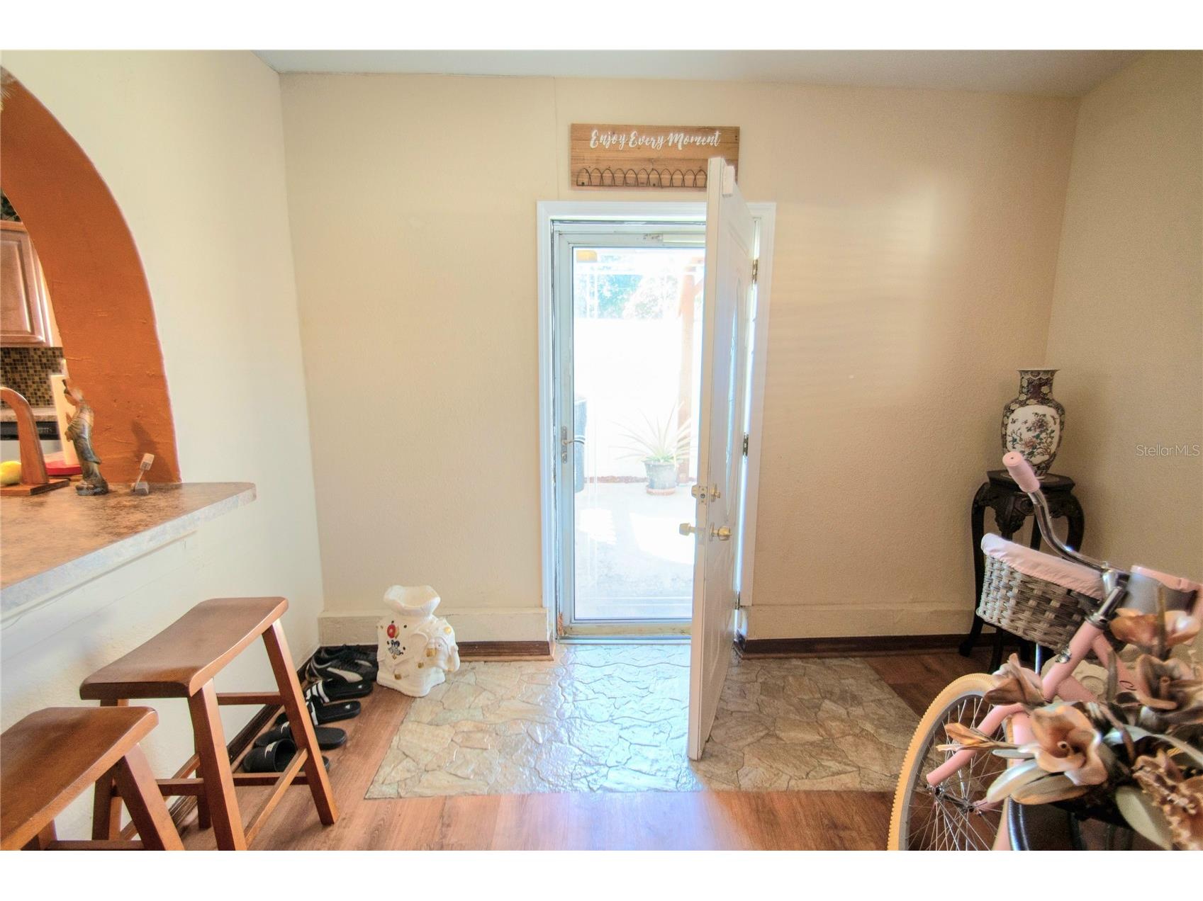 701 58th Avenue S Saint Petersburg FL 33705 TB8471199 image36