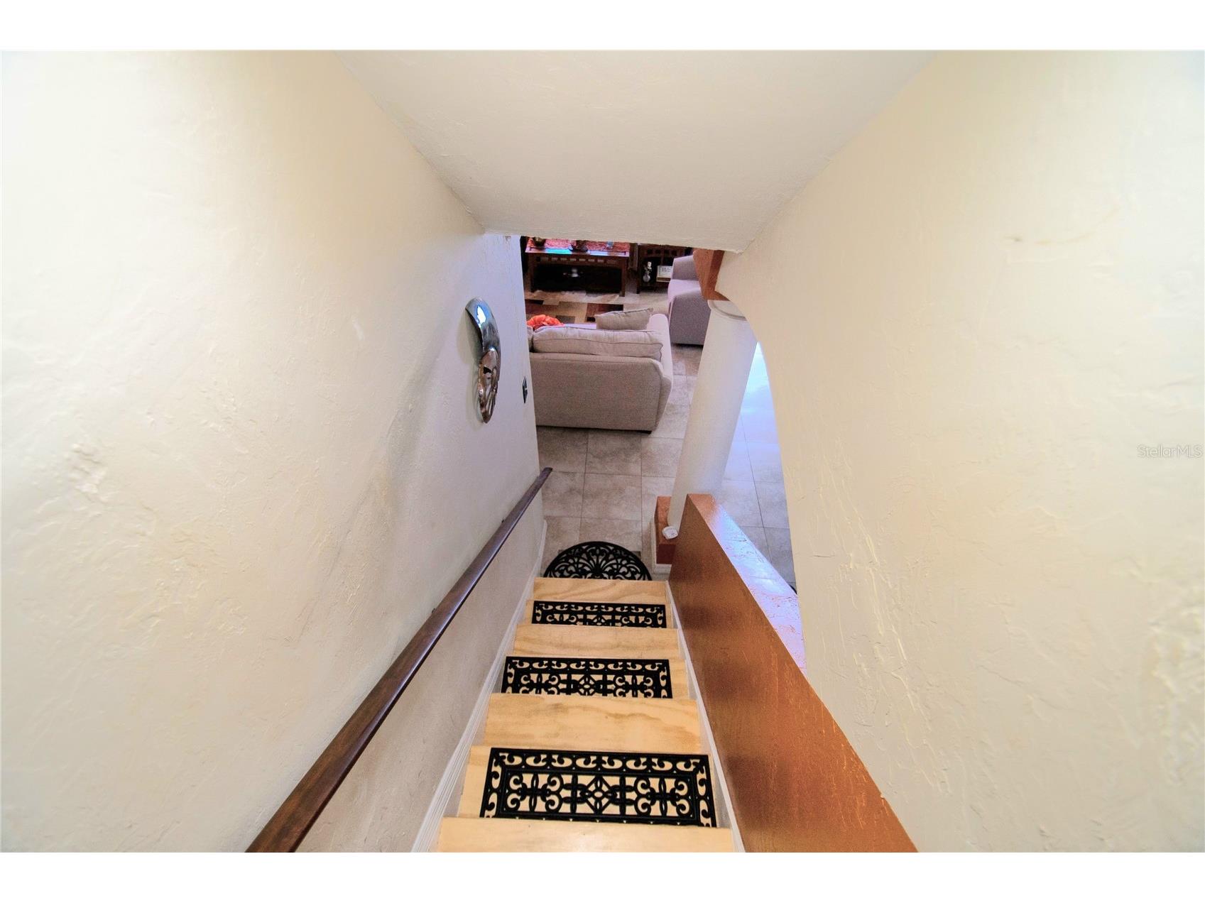 701 58th Avenue S Saint Petersburg FL 33705 TB8471199 image59