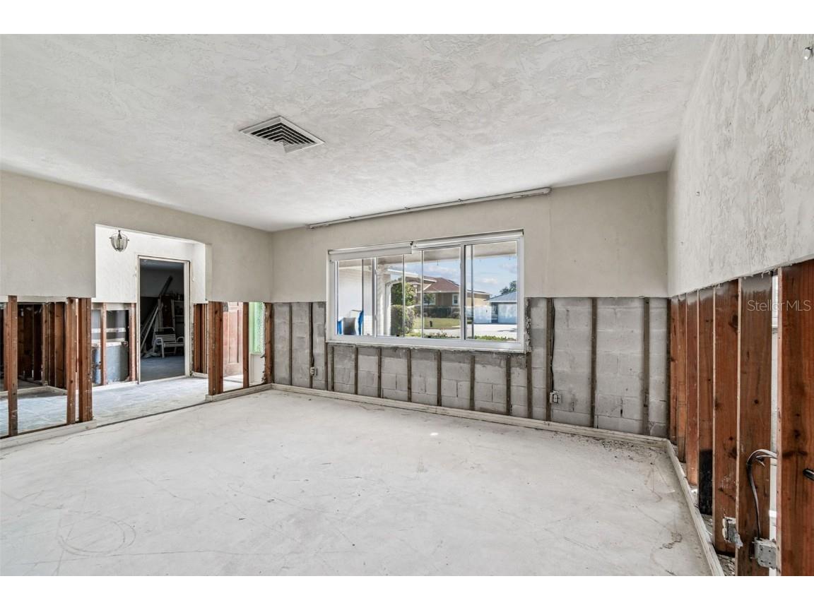 701 64th Avenue Saint Pete Beach FL 33706 TB8447292 image8