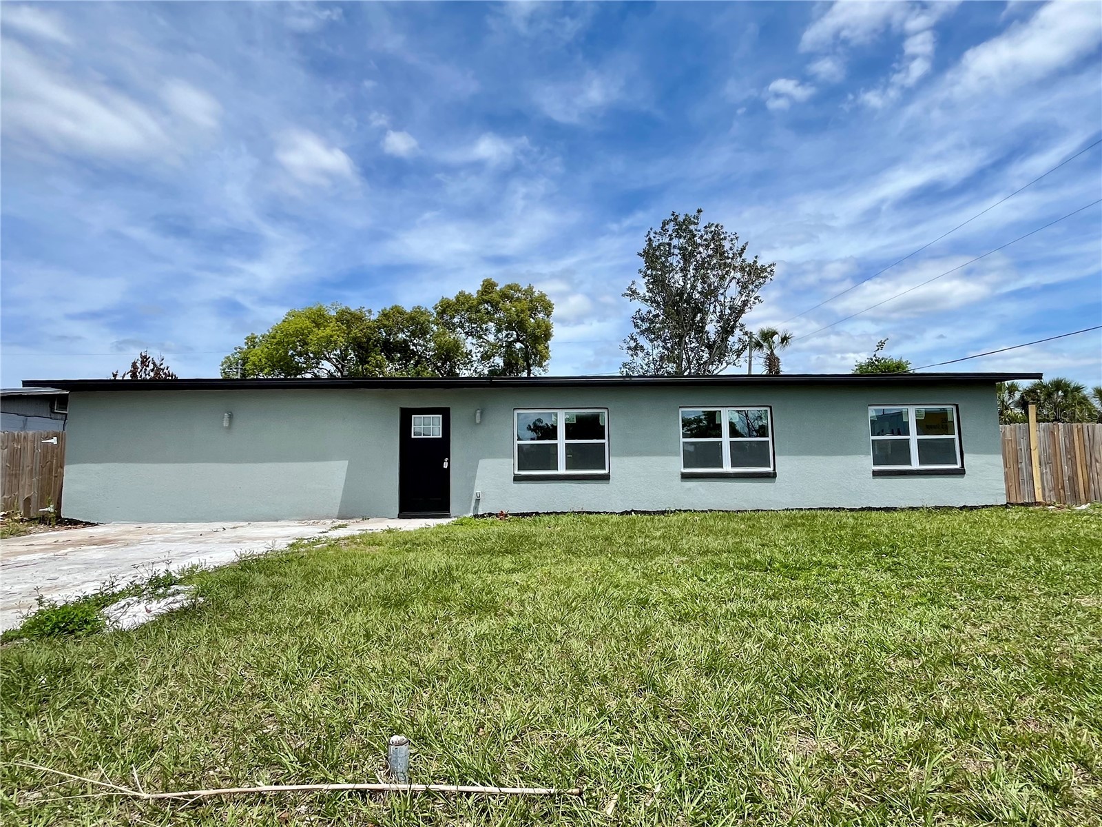 701 Alfred Drive Orlando FL 32810 O6398471 image1