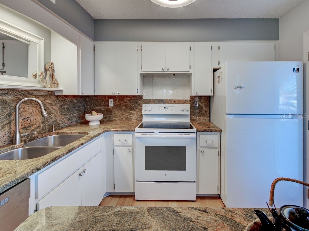 701 Barcelona Avenue #101 Venice FL 34285 N6138897 image27