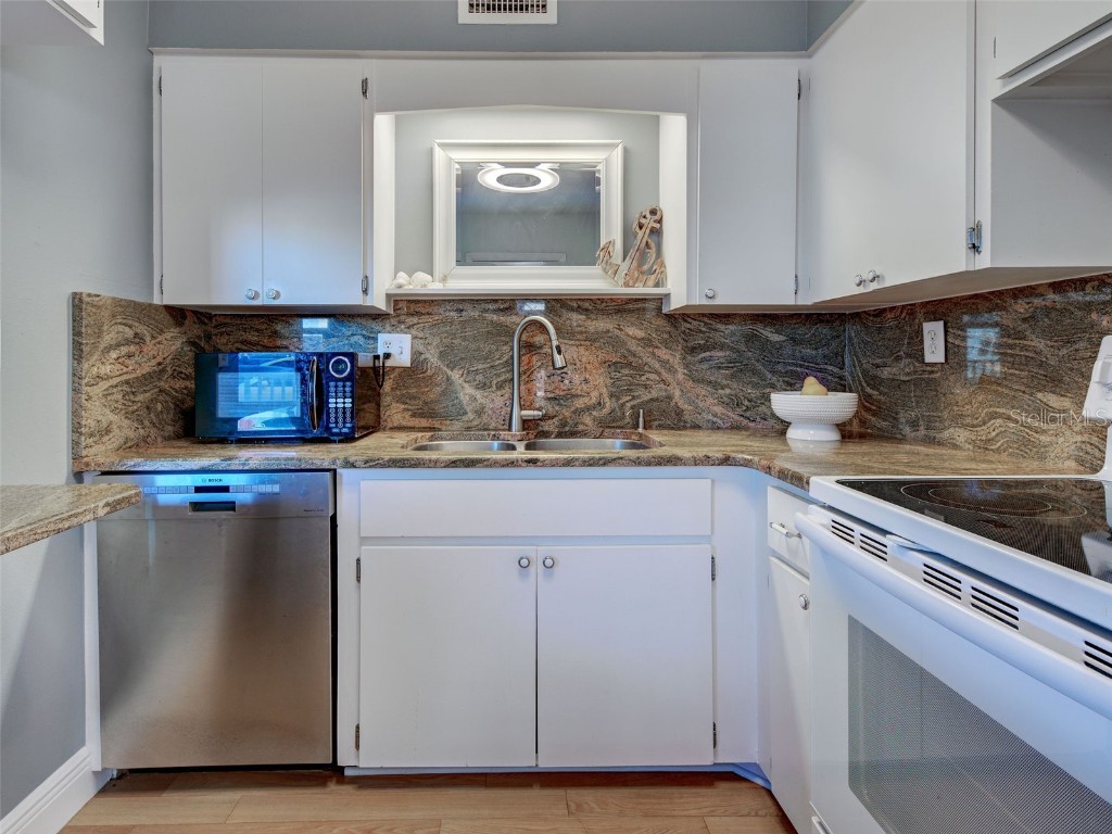 701 Barcelona Avenue #101 Venice FL 34285 N6138897 image29