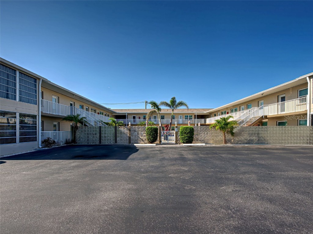 701 Barcelona Avenue #101 Venice FL 34285 N6138897 image3