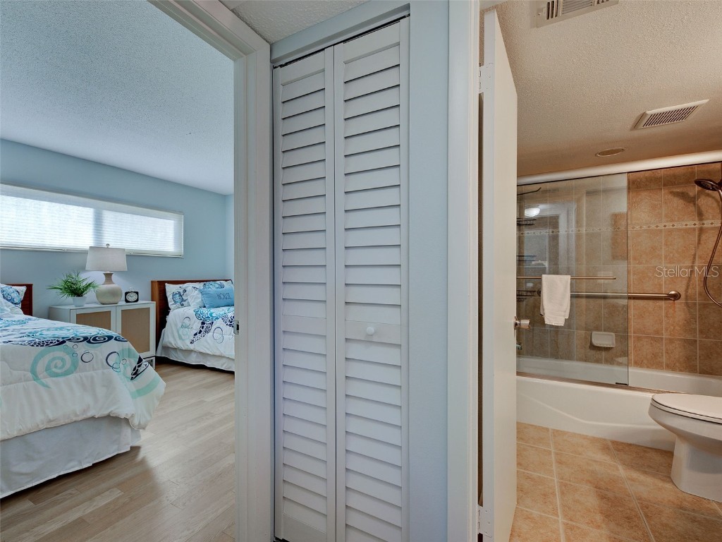 701 Barcelona Avenue #101 Venice FL 34285 N6138897 image40