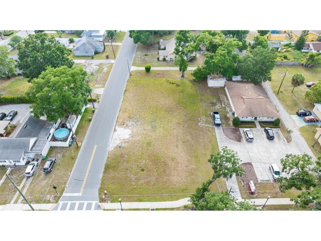 701 Bates Avenue SW Winter Haven FL 33880 P4930464 image1