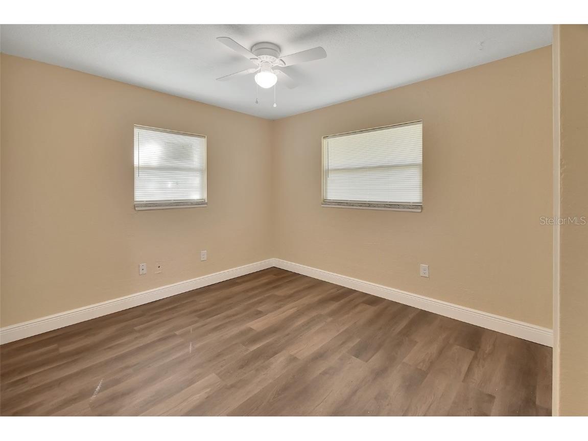 701 Boston Court Deland FL 32724 V4944813 image14