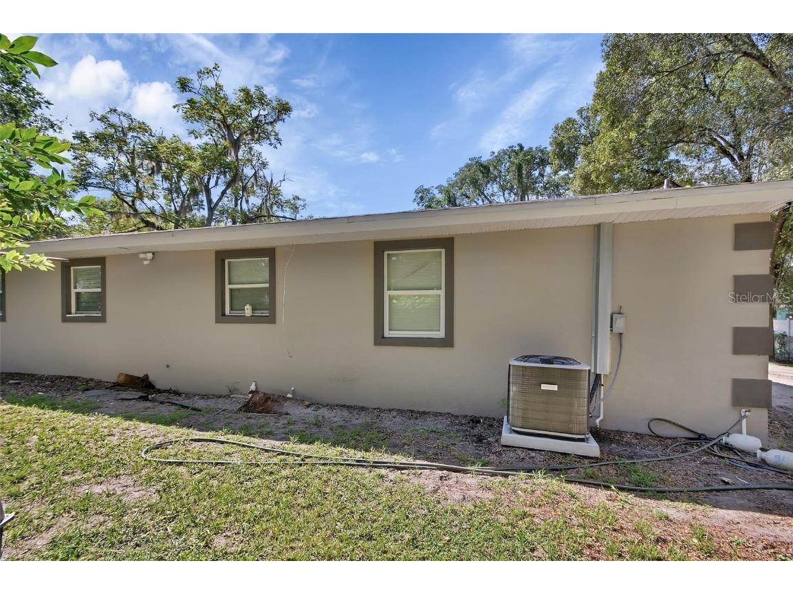 701 Boston Court Deland FL 32724 V4944813 image22