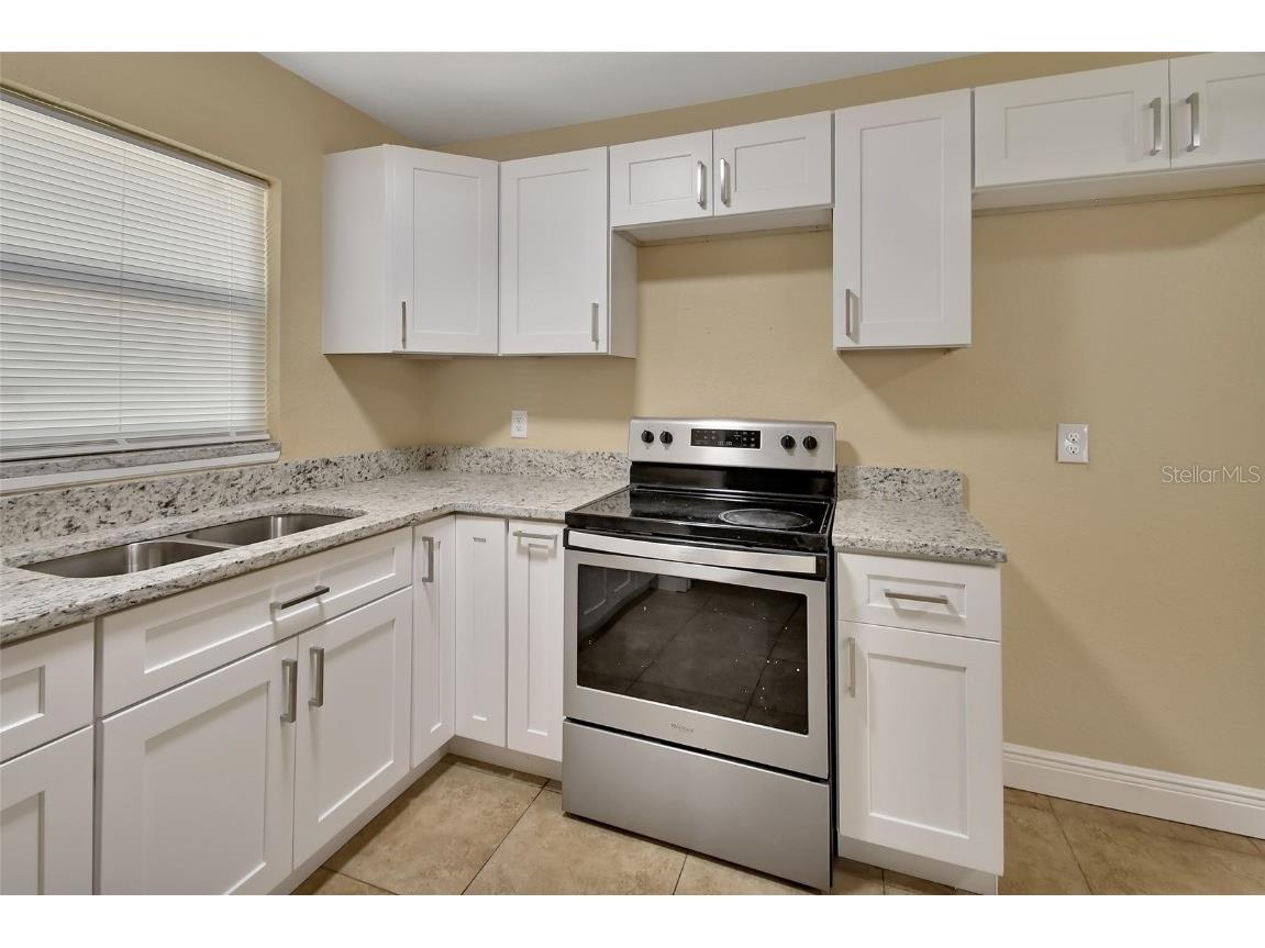 701 Boston Court Deland FL 32724 V4944813 image9