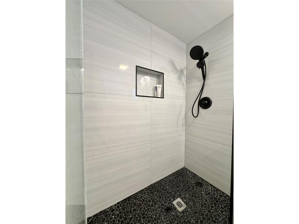 701 Broadway Street Longboat Key FL 34228 A4673262 image18