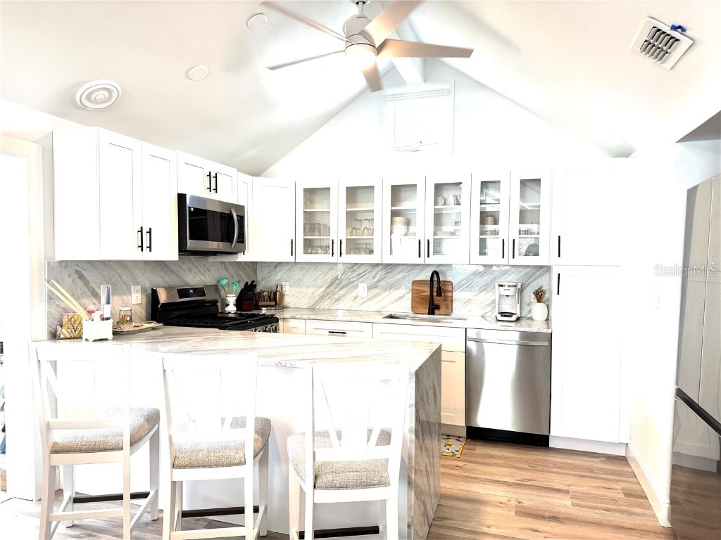 701 Broadway Street Longboat Key FL 34228 A4673262 image6