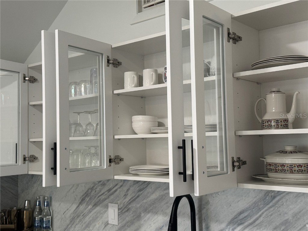 701 Broadway Street Longboat Key FL 34228 A4673262 image8