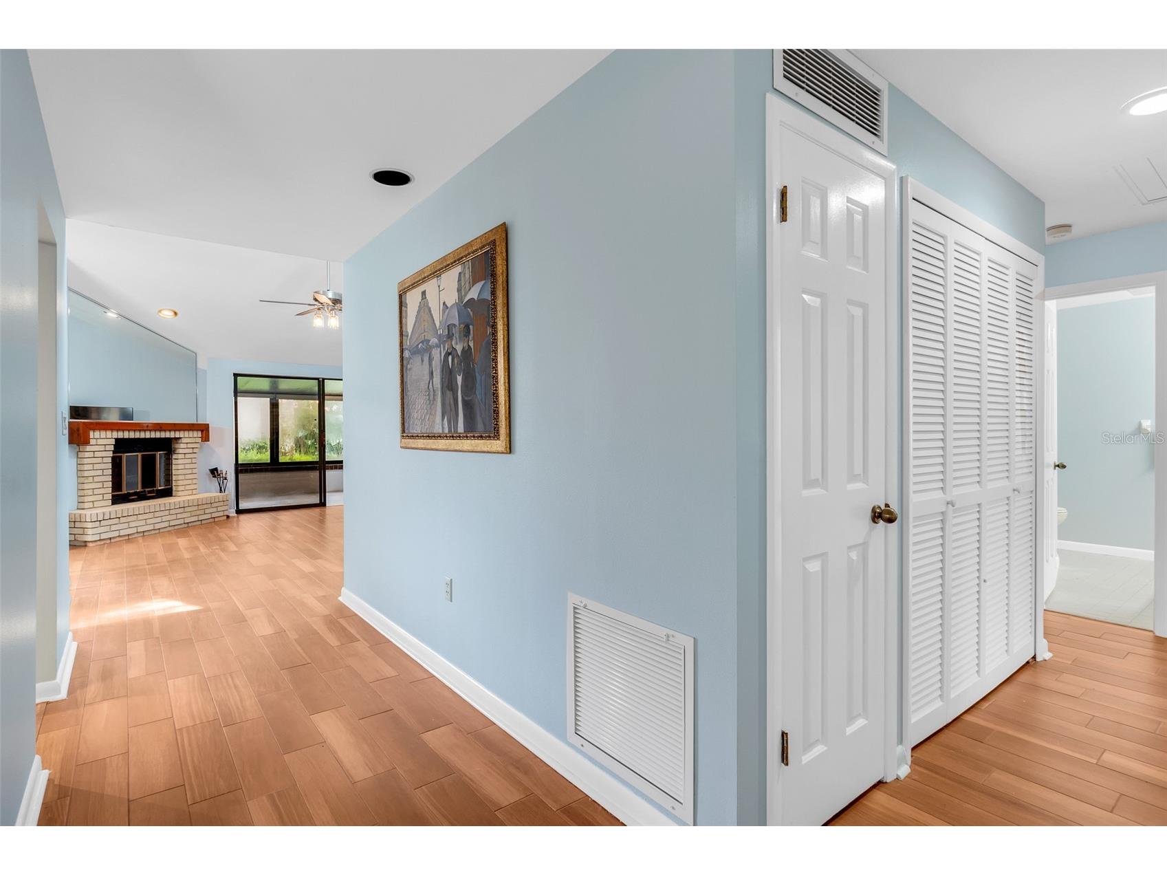 701 Clusterwood Drive Yalaha FL 34797 - LAKE HARRIS G5085454 image6