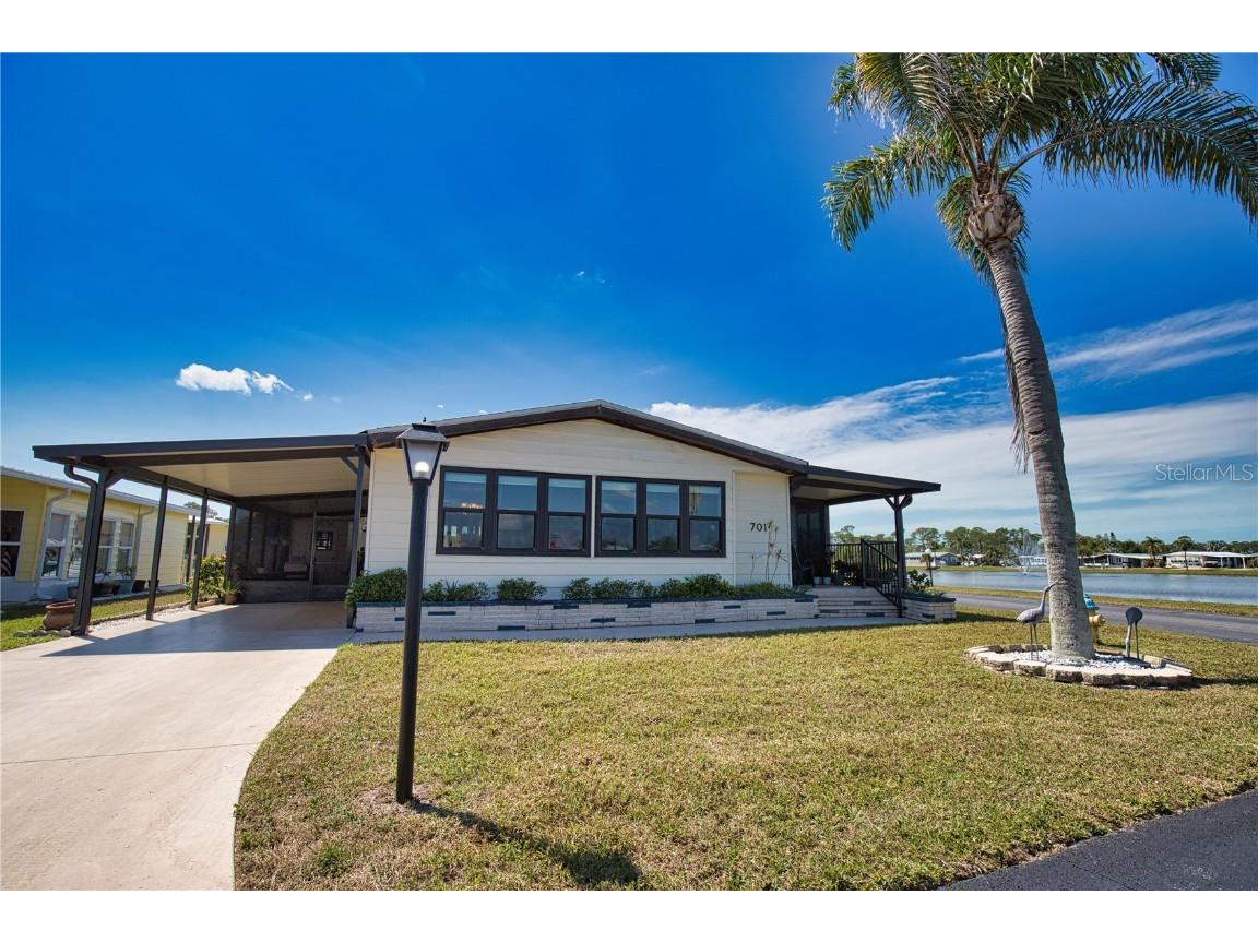 701 Del Luna Drive North Port FL 34287 TB8362992 image2