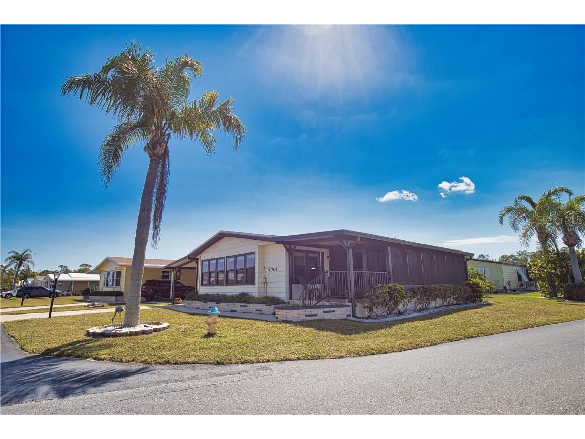 701 Del Luna Drive North Port FL 34287 TB8362992 image6