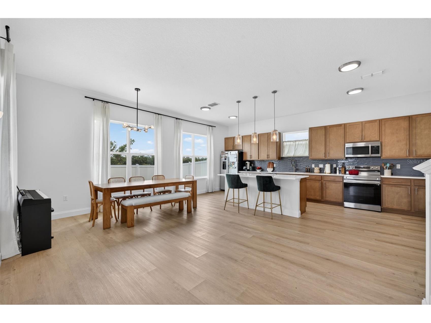 701 Dennis Avenue Orlando FL 32807 O6415223 image4