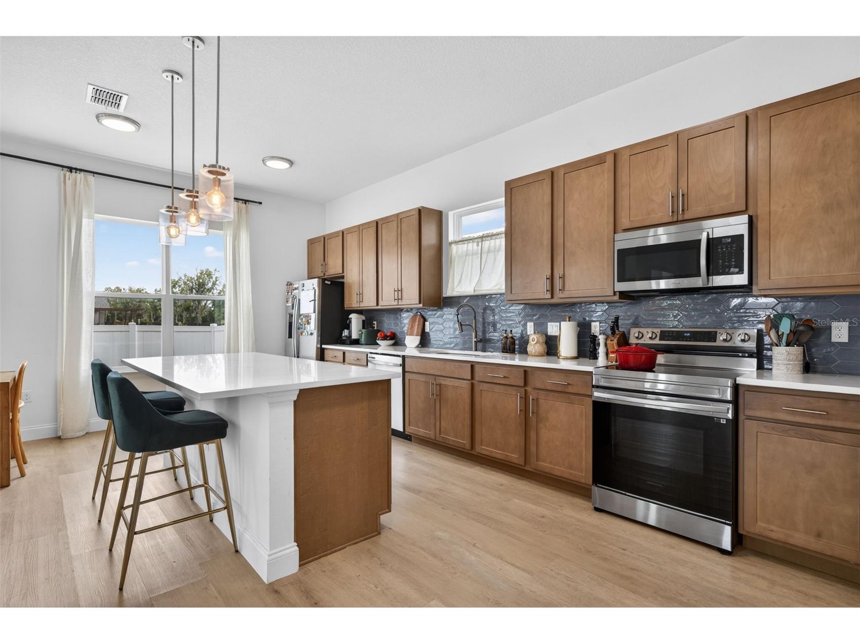 701 Dennis Avenue Orlando FL 32807 O6415223 image8