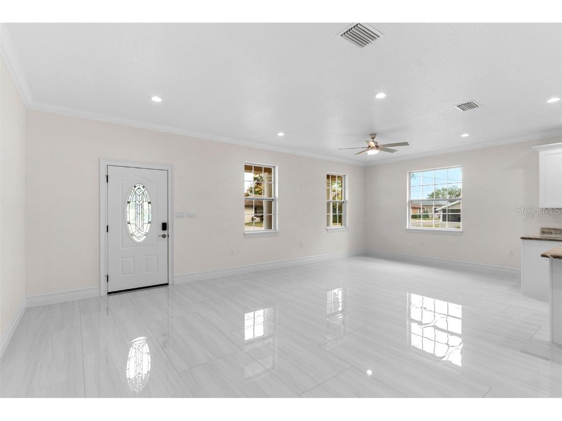 701 E Dr Martin Luther King Jr Boulevard Plant City FL 33563 TB8443027 image34