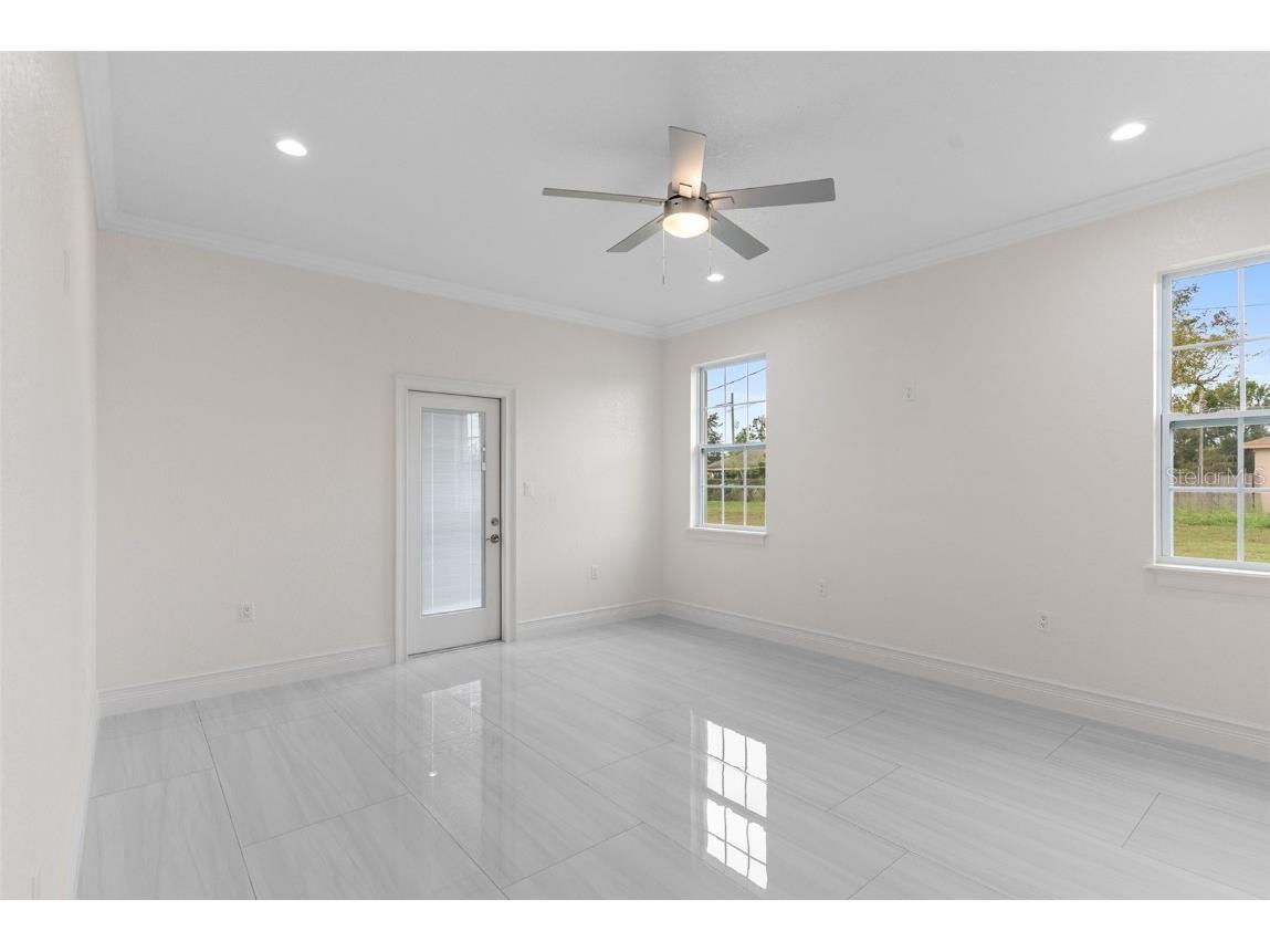 701 E Dr Martin Luther King Jr Boulevard Plant City FL 33563 TB8443027 image36