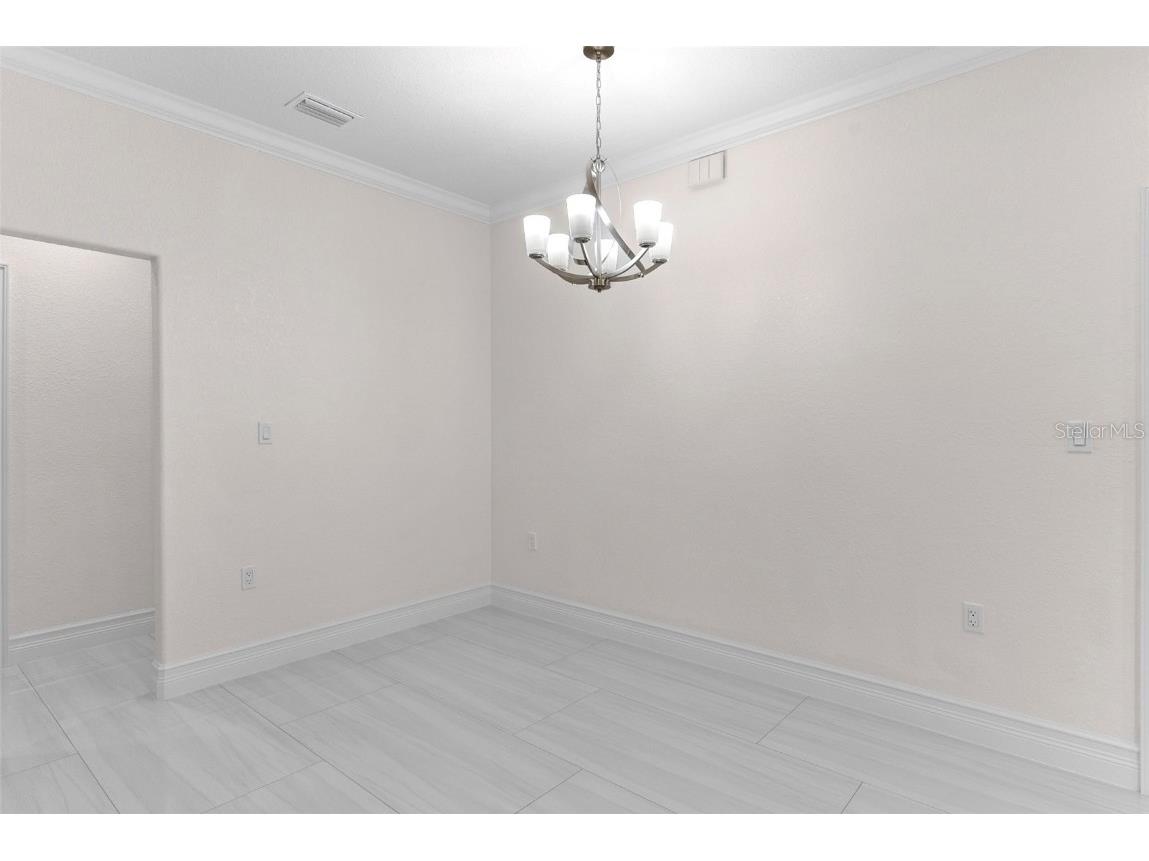 701 E Dr Martin Luther King Jr Boulevard Plant City FL 33563 TB8443027 image40