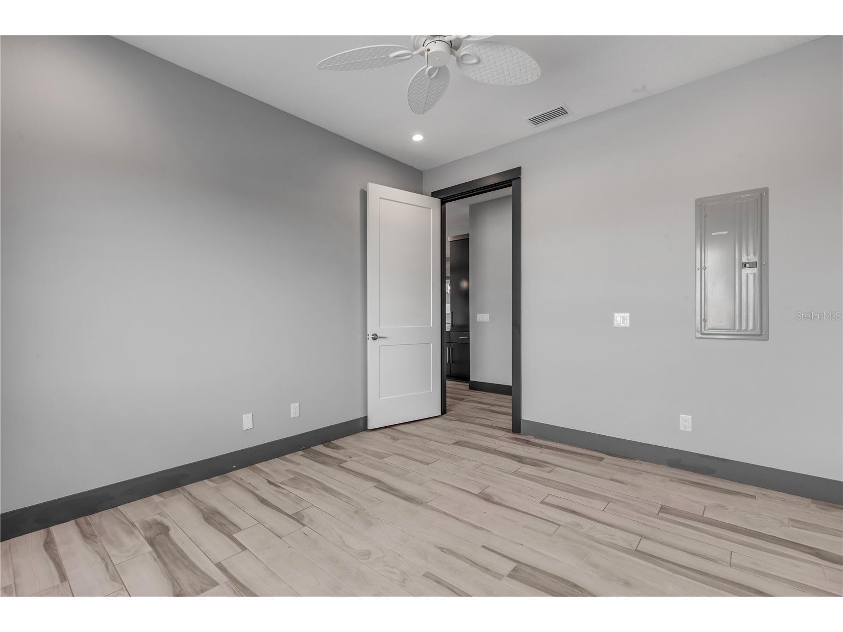 701 E Third Avenue #PH New Smyrna Beach FL 32169 NS1088413 image21