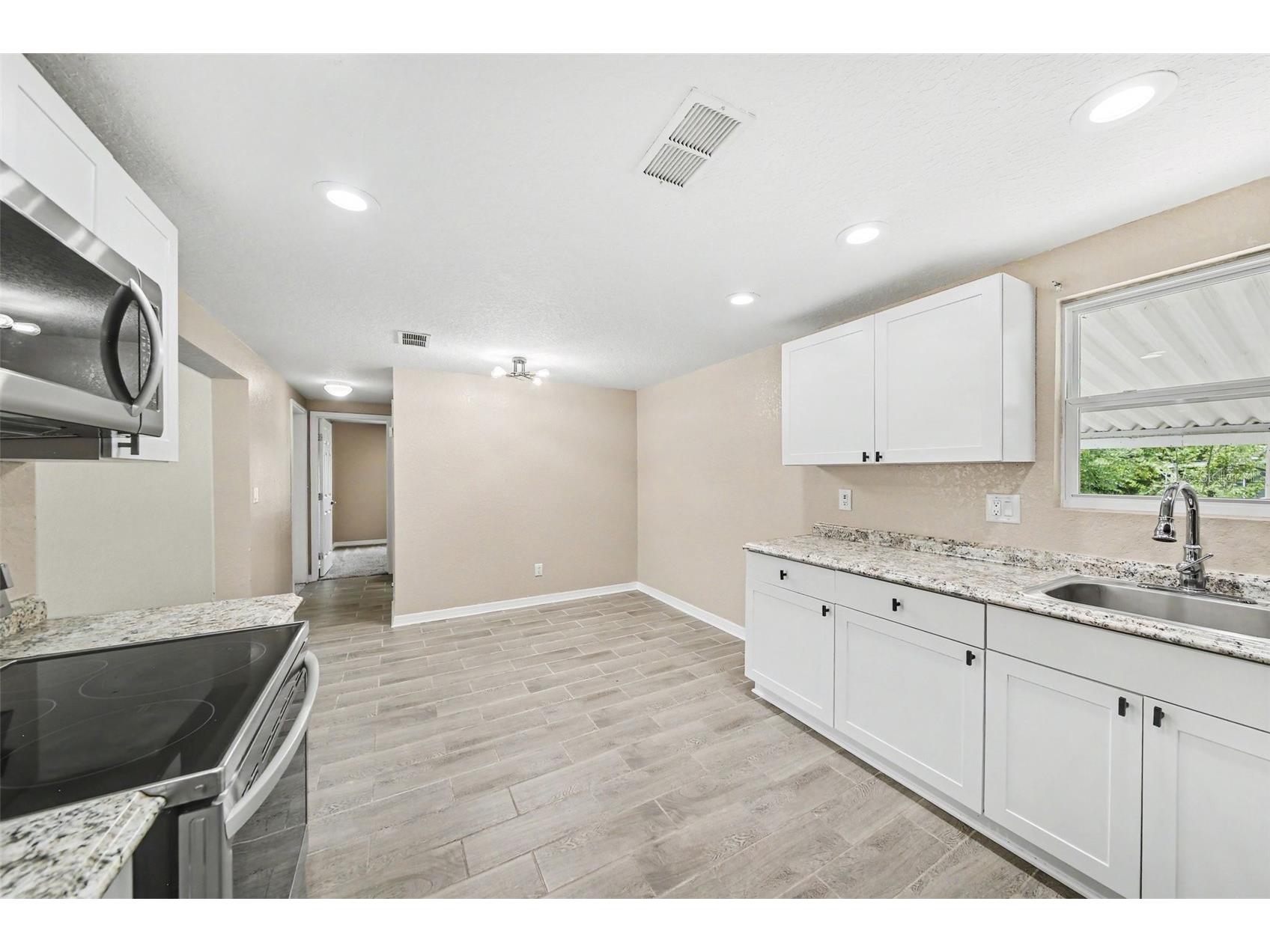 701 E Woodland Street Bunnell FL 32110 V4949225 image13