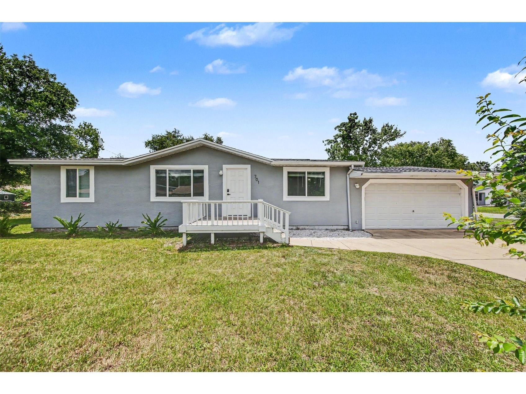 701 E Woodland Street Bunnell FL 32110 V4949225 image2