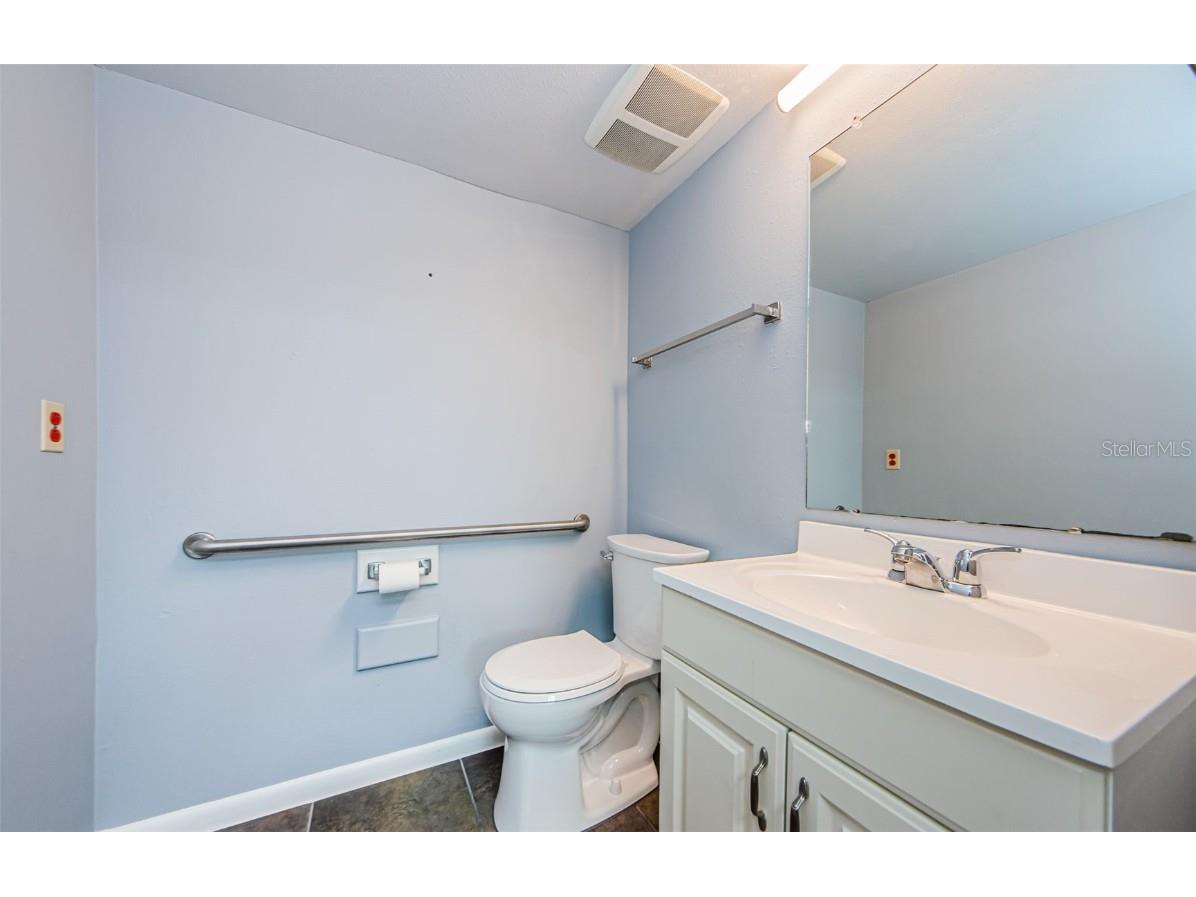 701 Enterprise Road E #300 Safety Harbor FL 34695 TB8380432 image19