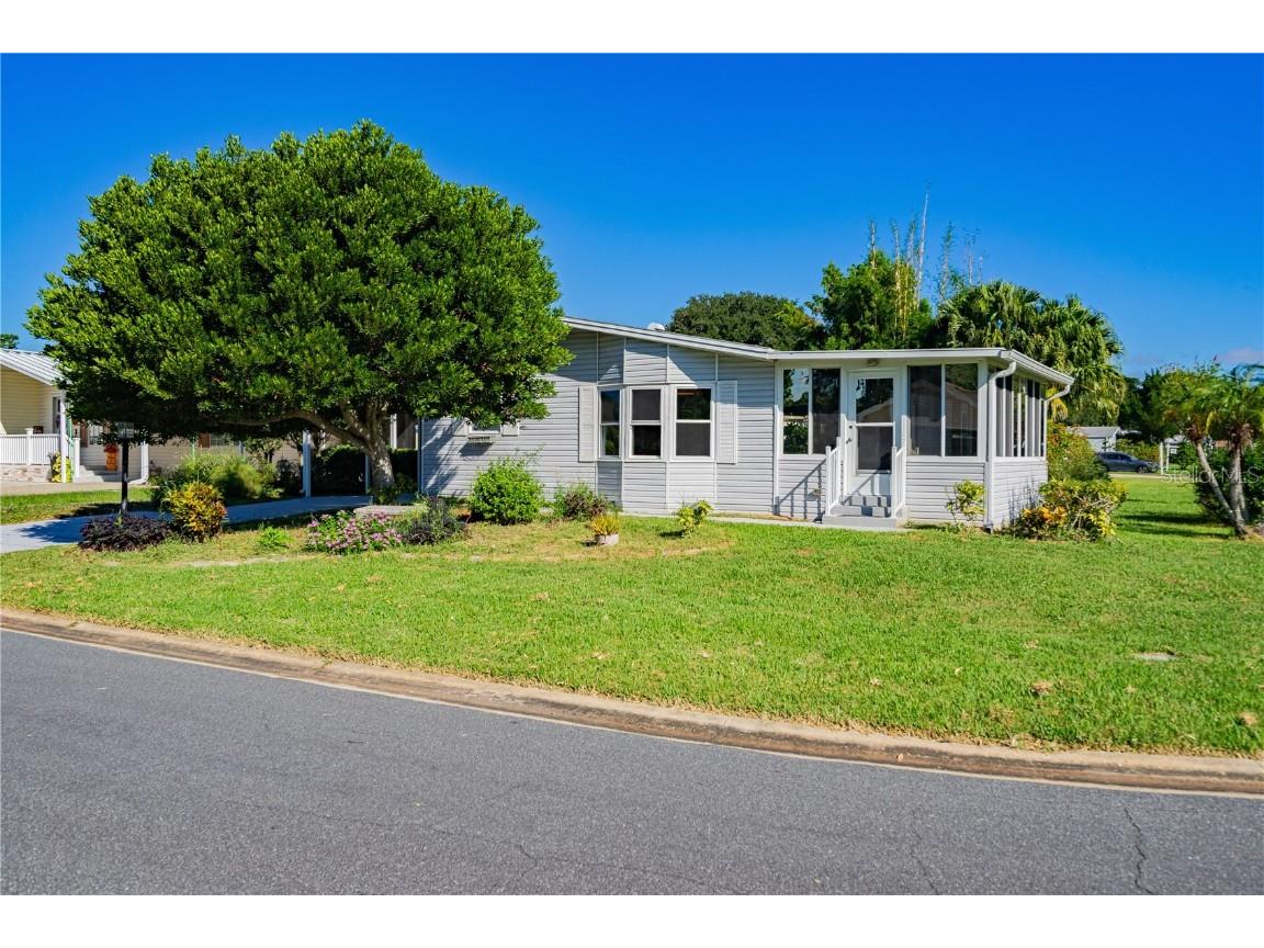 701 Helmsman Lane Edgewater FL 32141 V4945108 image1