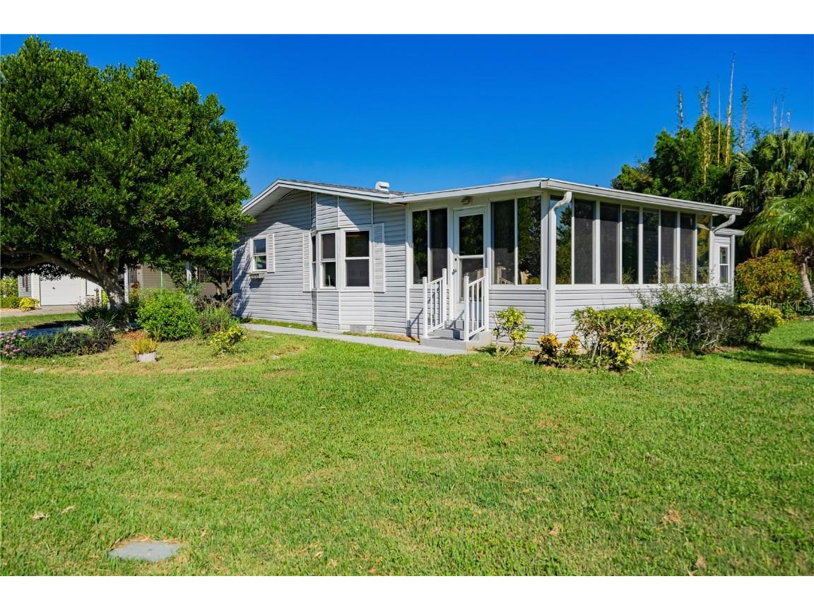 701 Helmsman Lane Edgewater FL 32141 V4945108 image2