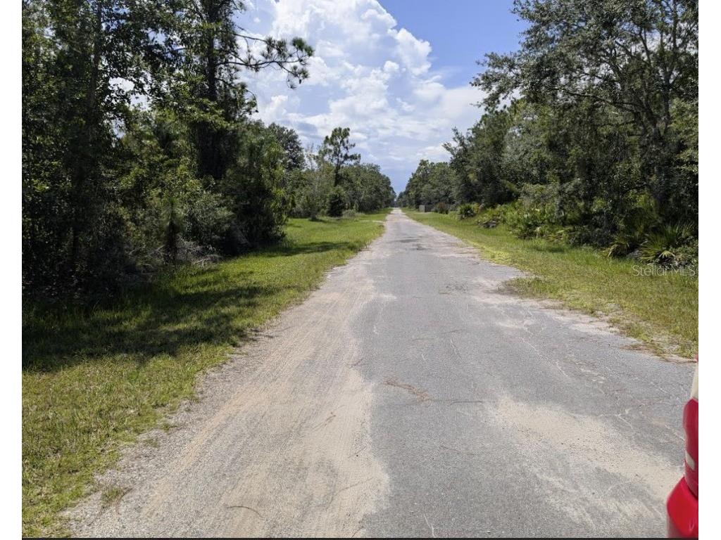 701 Indian Lake Drive Indian Lake Estates FL 33855 - LAKE WALK-IN-WATER TB8417738 image3