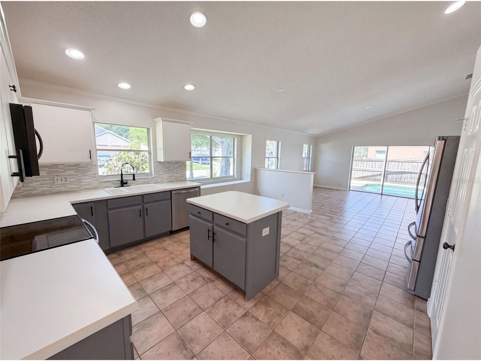 701 Magnolia Creek Circle Orlando FL 32828 O6423356 image8