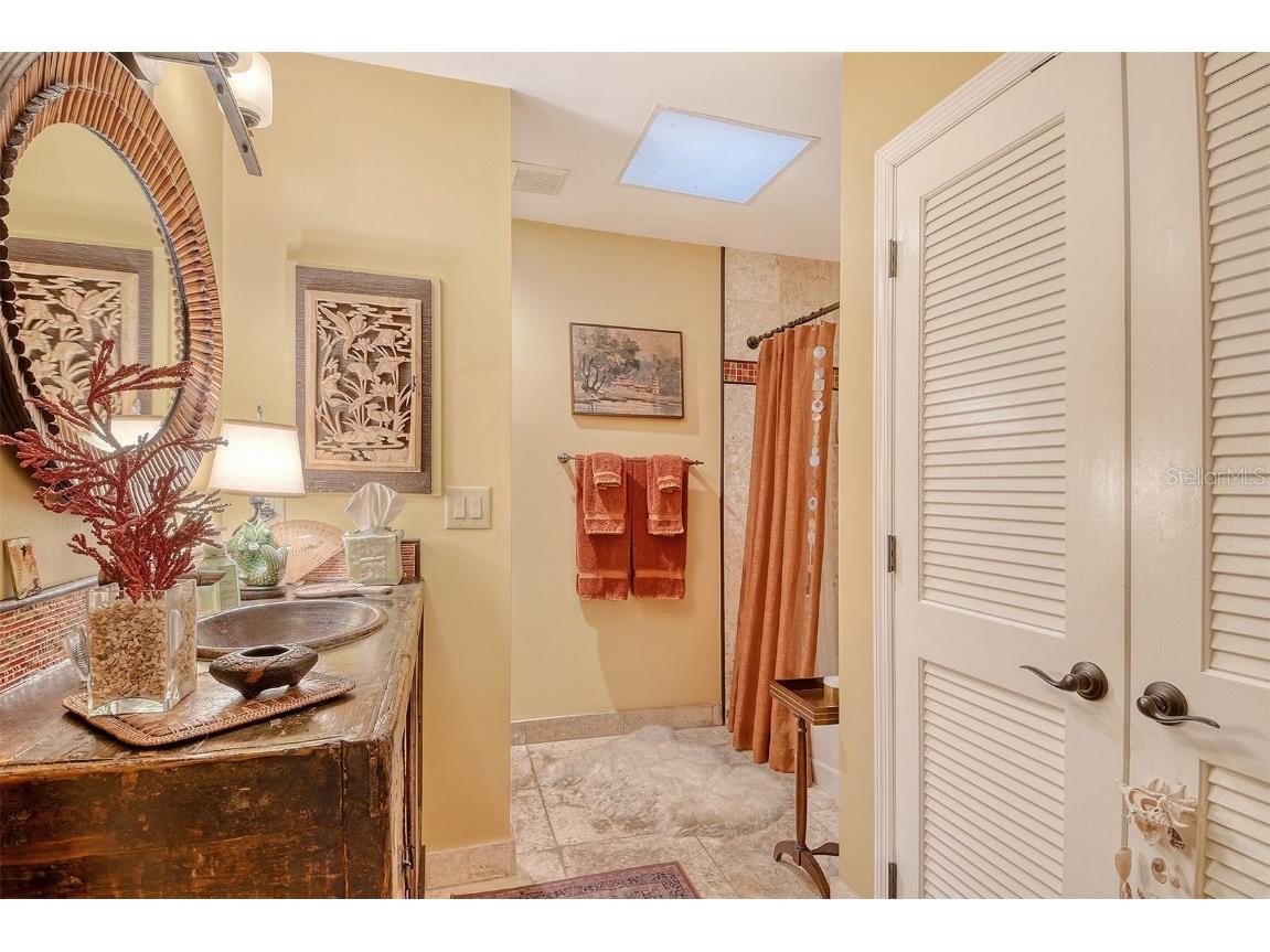 701 Marbury Lane Longboat Key FL 34228 A4657604 image32