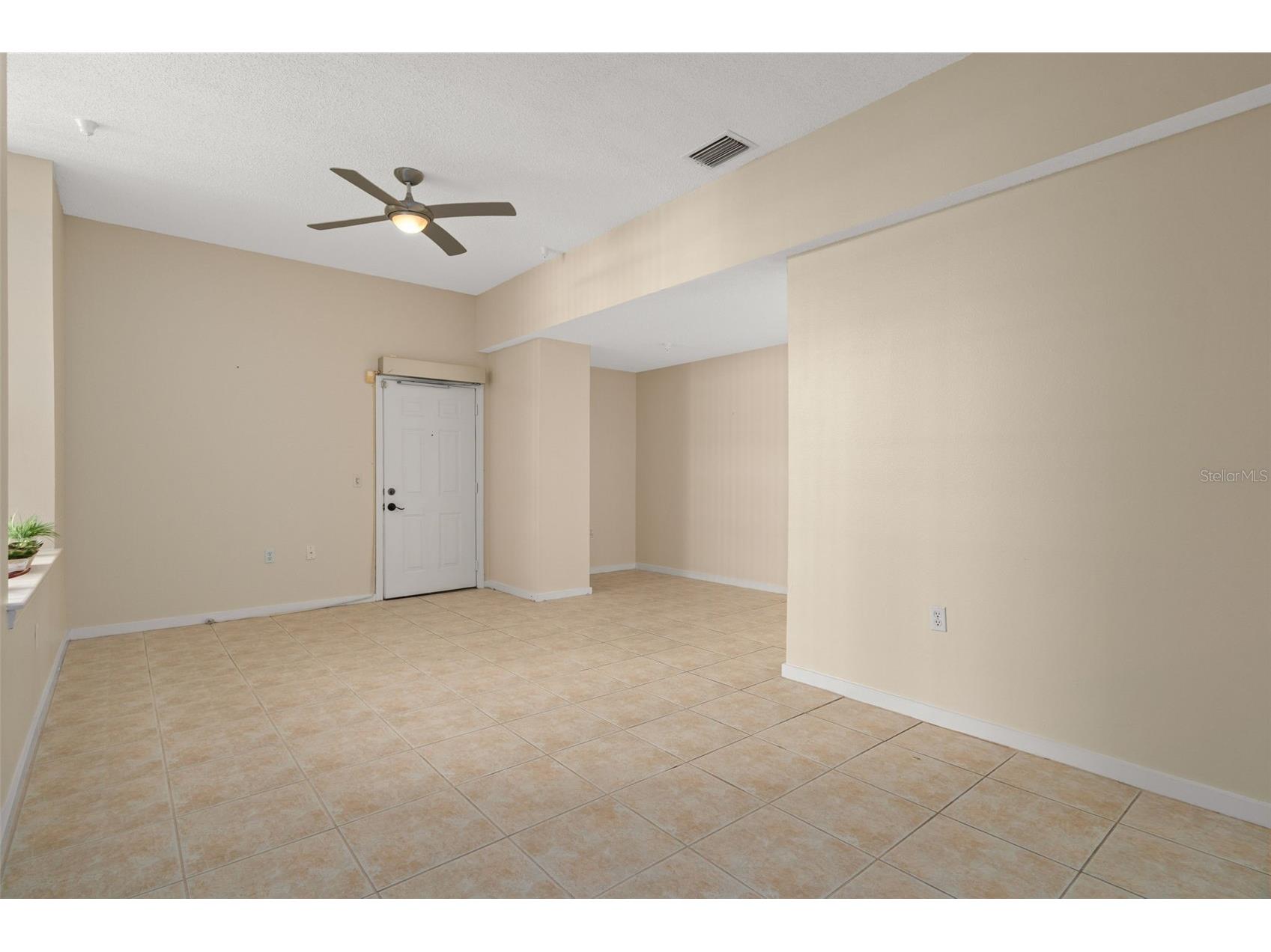 701 Mirror Lake Drive N #102 Saint Petersburg FL 33701 W7887347 image12