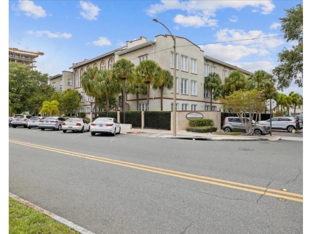 701 Mirror Lake Drive N #102 Saint Petersburg FL 33701 W7887347 image47