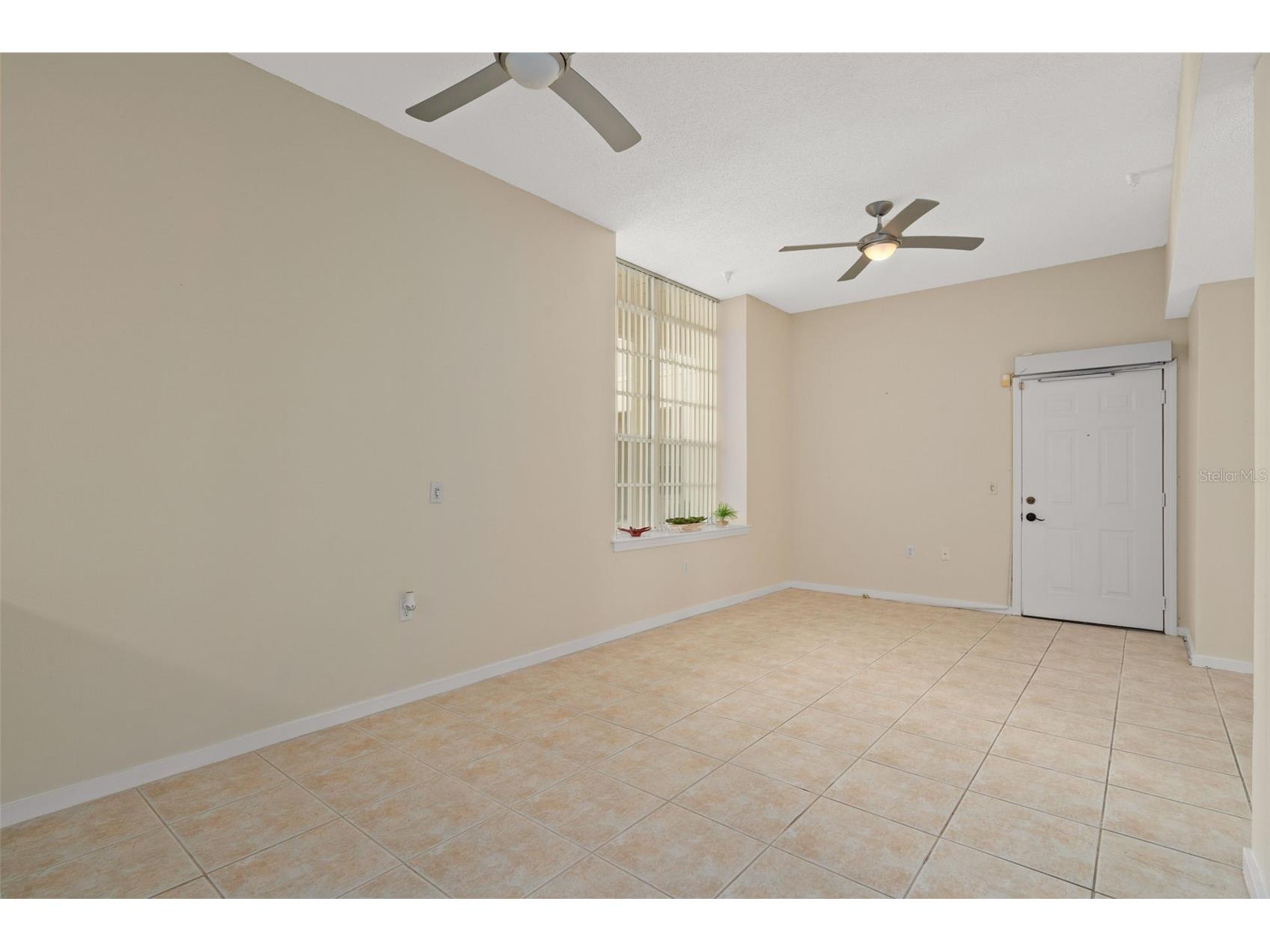 701 Mirror Lake Drive N #102 Saint Petersburg FL 33701 W7887347 image9