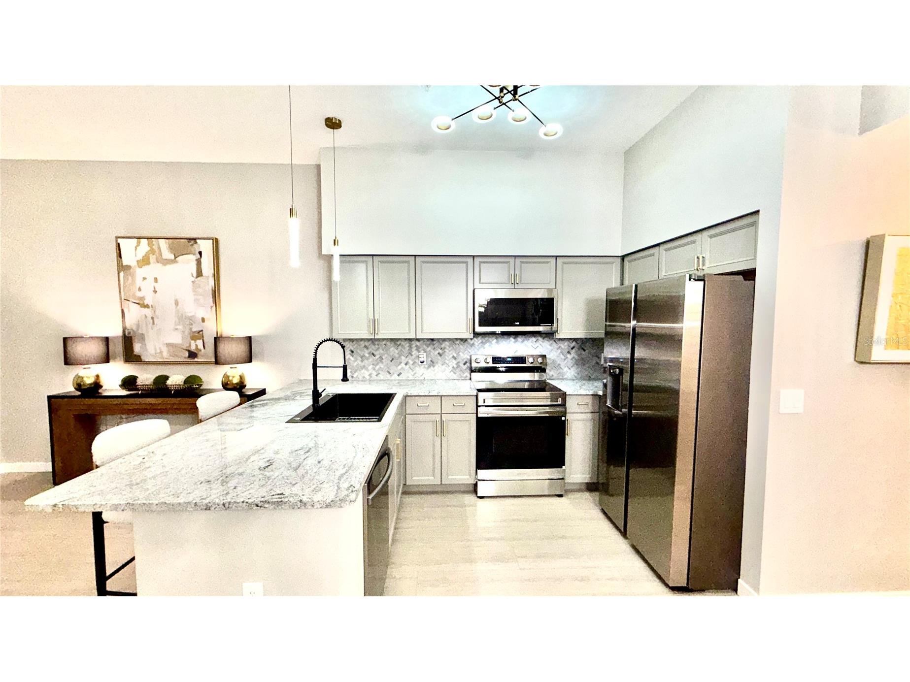 701 Mirror Lake Drive N #121 Saint Petersburg FL 33701 TB8476791 image13