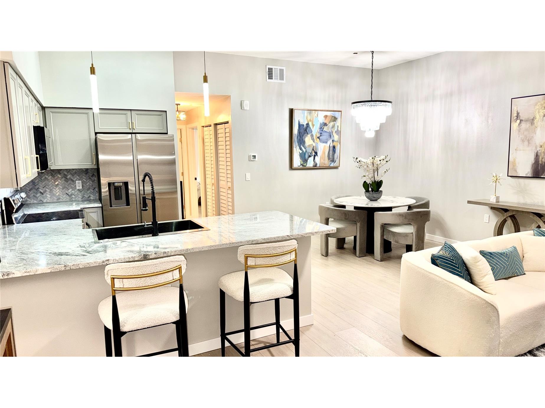 701 Mirror Lake Drive N #121 Saint Petersburg FL 33701 TB8476791 image18