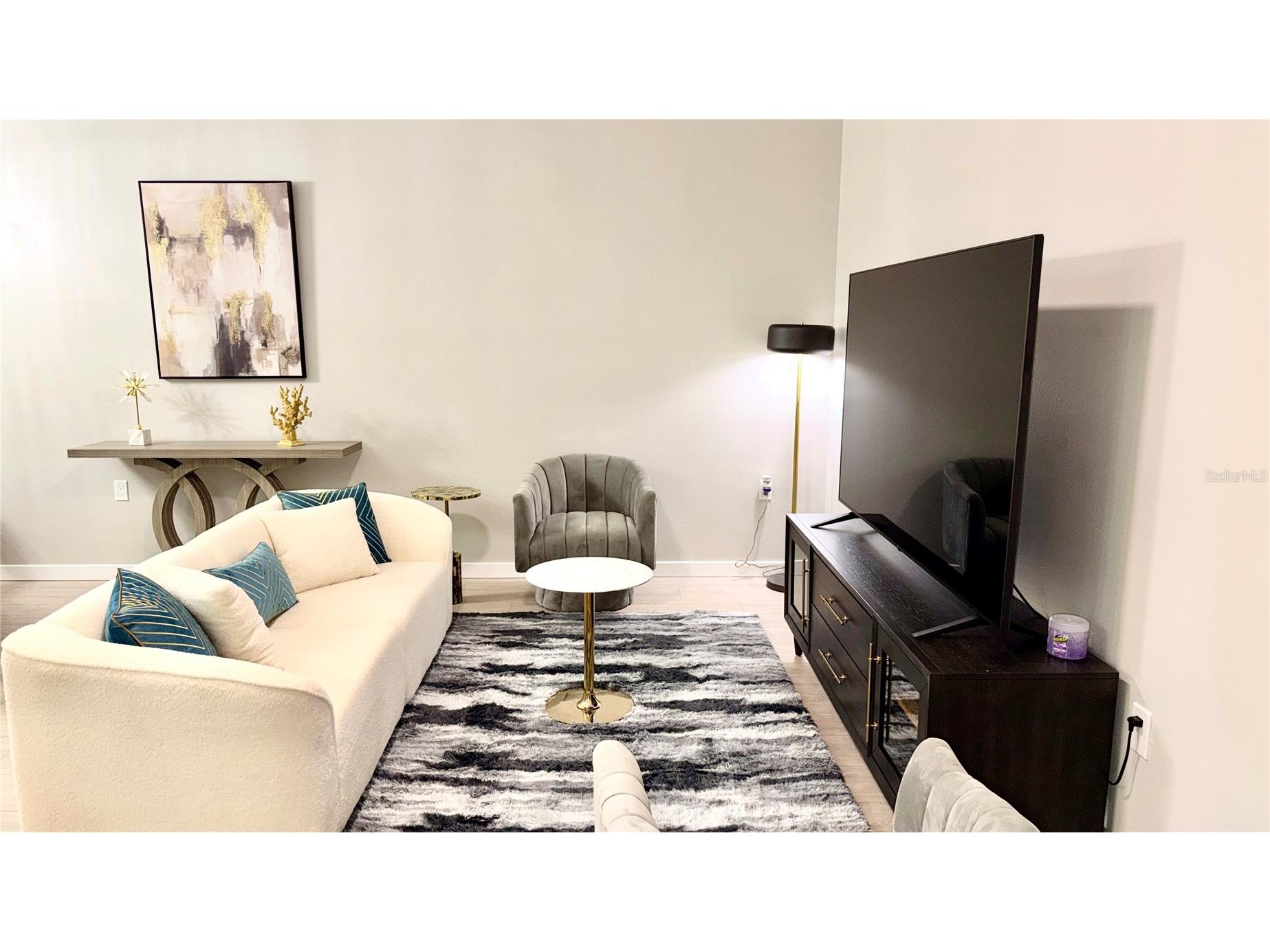 701 Mirror Lake Drive N #121 Saint Petersburg FL 33701 TB8476791 image23